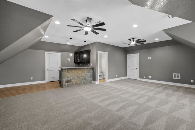 404 Casa del Rancho Road, Lorena, TX 76655