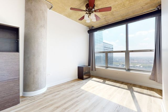 1305 S Michigan Avenue 2004, Chicago, IL 60605