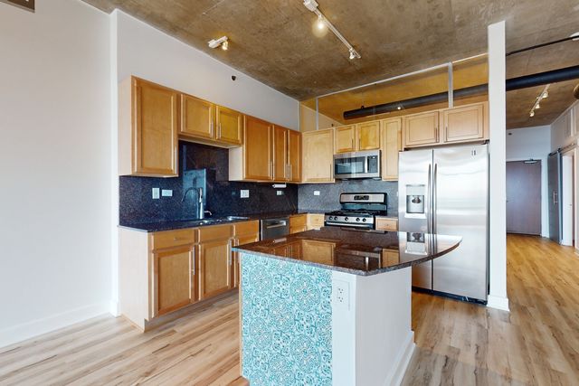 1305 S Michigan Avenue 2004, Chicago, IL 60605