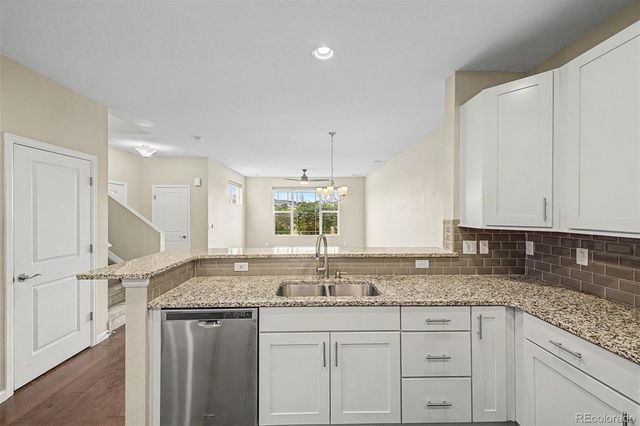 1791 S Buchanan Circle, Aurora, CO 80018