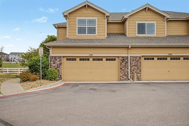 1791 S Buchanan Circle, Aurora, CO 80018