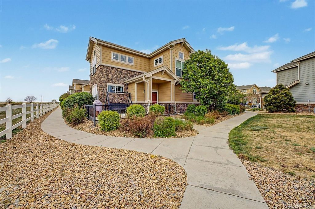 1791 S Buchanan Circle, Aurora, CO 80018