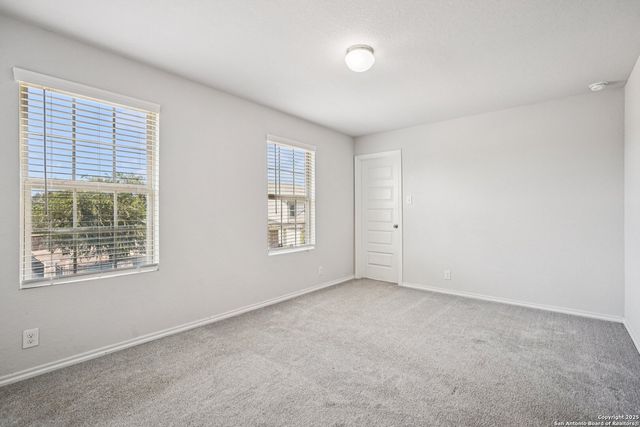 6806 Prue Rd Unit 27, San Antonio, TX 78240