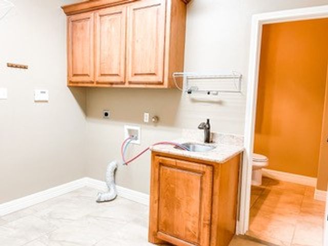 1306 Keenland, Corpus Christi, TX 78418