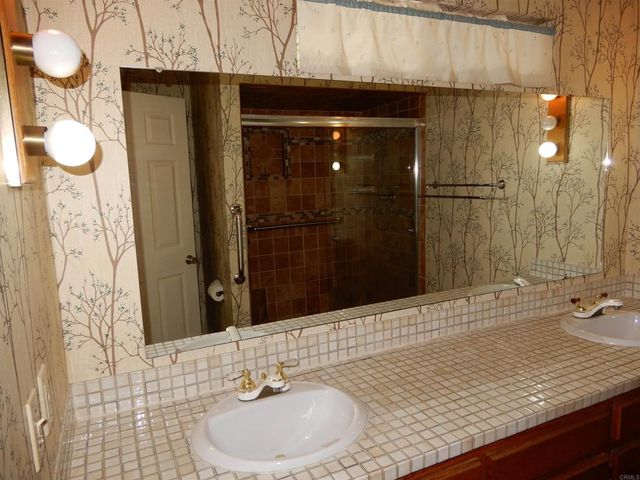 24368 Del Amo Road, Ramona, CA 92065