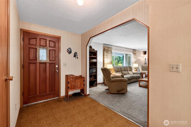 37914 34th Avenue S, Roy, WA 98580