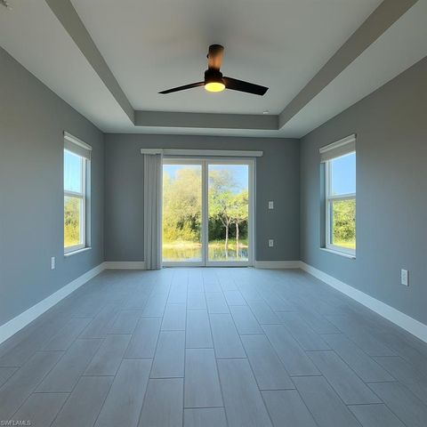 402 NE 31st TER, Cape Coral, FL 33909