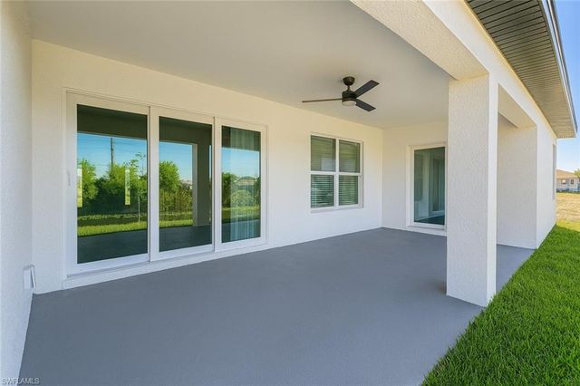 402 NE 31st TER, Cape Coral, FL 33909