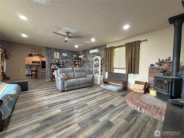 10578 NE 10 Road, Moses Lake, WA 98837