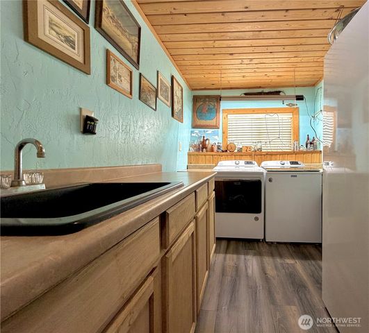 10578 NE 10 Road, Moses Lake, WA 98837