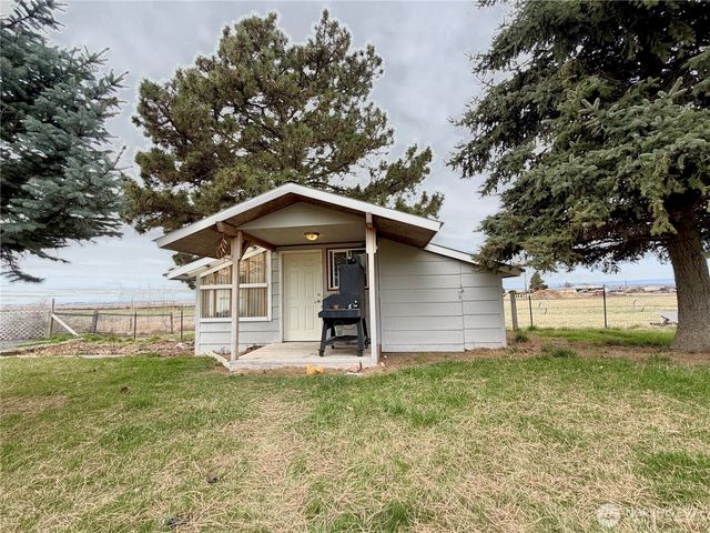 10578 NE 10 Road, Moses Lake, WA 98837