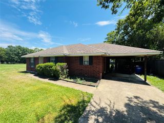 302 N Mcgraw Street, Forney, TX 75126