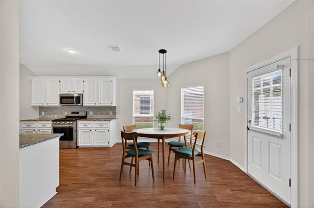 4902 Lake Catherine Court, Richmond, TX 77407