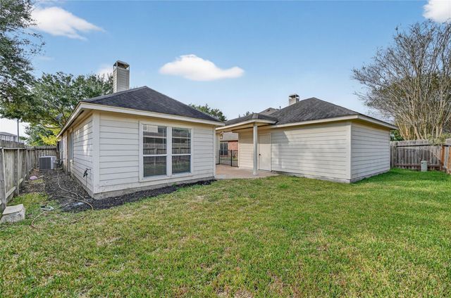4902 Lake Catherine Court, Richmond, TX 77407