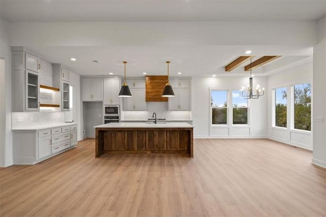 24875 W 145th Place, Olathe, KS 66061