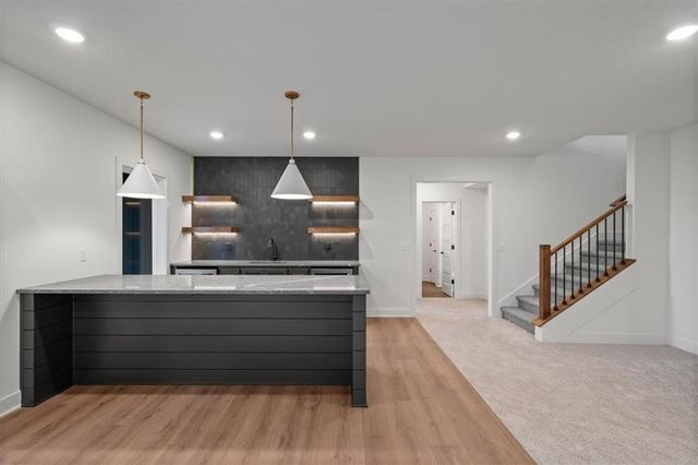 24875 W 145th Place, Olathe, KS 66061