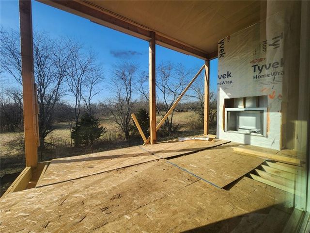 24875 W 145th Place, Olathe, KS 66061