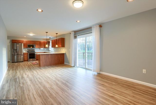 514 LONGS GAP RD, Carlisle, PA 17013