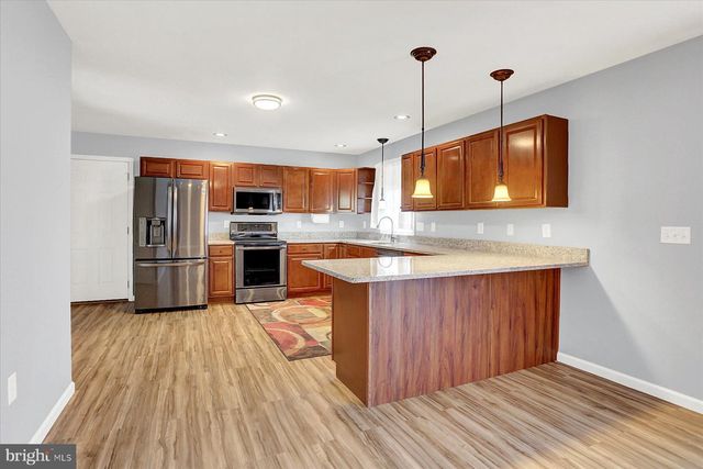 514 LONGS GAP RD, Carlisle, PA 17013