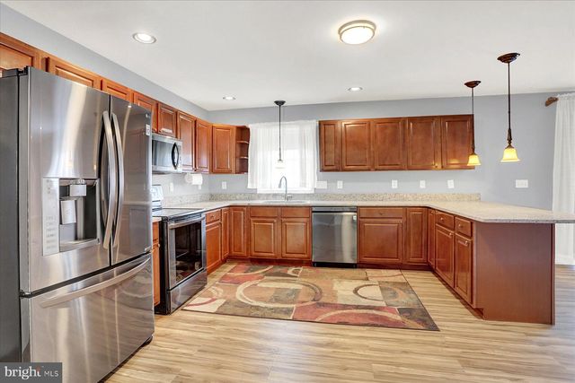 514 LONGS GAP RD, Carlisle, PA 17013