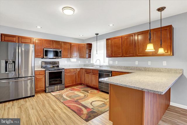 514 LONGS GAP RD, Carlisle, PA 17013