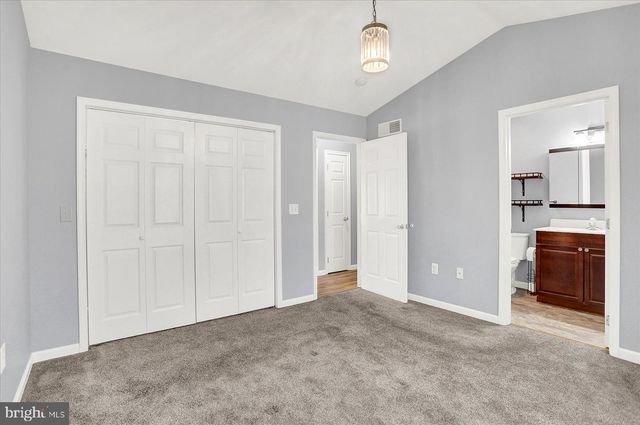 514 LONGS GAP RD, Carlisle, PA 17013