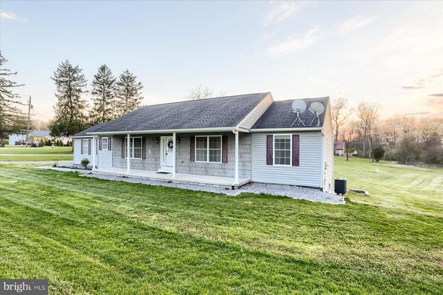 514 LONGS GAP RD, Carlisle, PA 17013