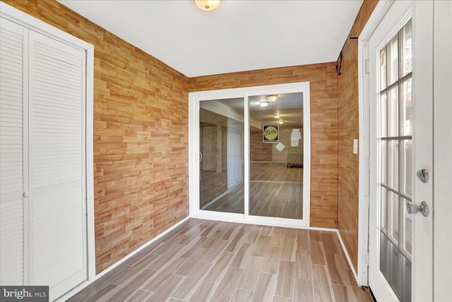 514 LONGS GAP RD, Carlisle, PA 17013