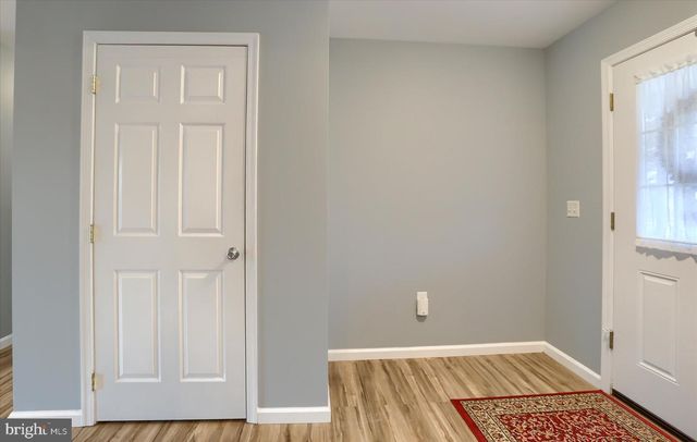 514 LONGS GAP RD, Carlisle, PA 17013