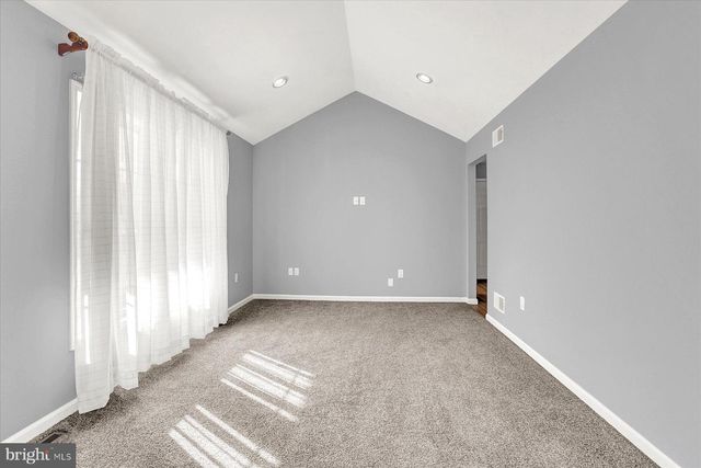 514 LONGS GAP RD, Carlisle, PA 17013