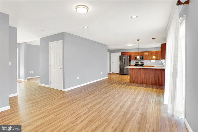 514 LONGS GAP RD, Carlisle, PA 17013