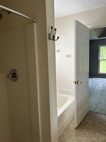 5642 Harvest Ridge Drive, Miami Twp, OH 45150