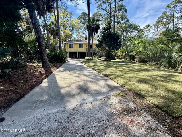 7 Ocean Marsh Court, Harbor Island, SC 29920