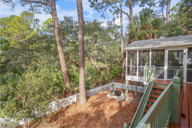 7 Ocean Marsh Court, Harbor Island, SC 29920