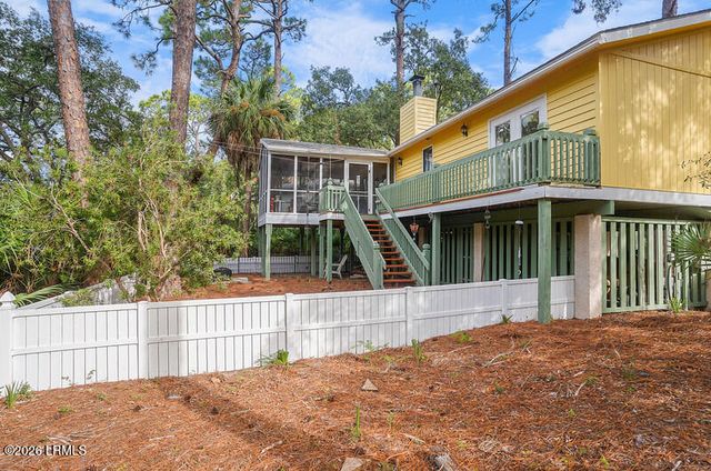 7 Ocean Marsh Court, Harbor Island, SC 29920