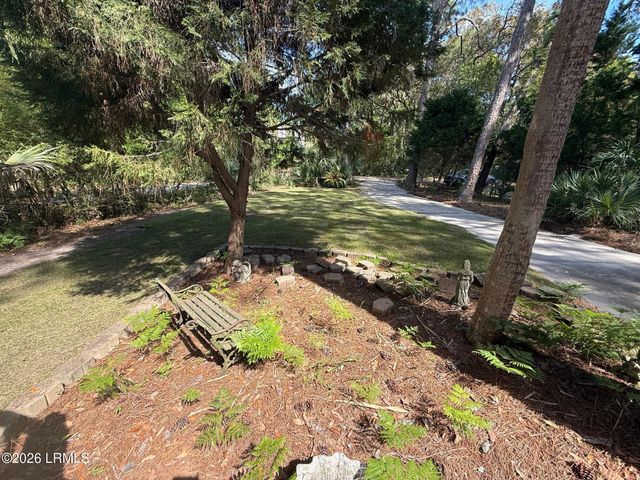 7 Ocean Marsh Court, Harbor Island, SC 29920