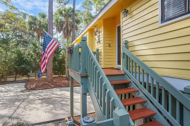 7 Ocean Marsh Court, Harbor Island, SC 29920