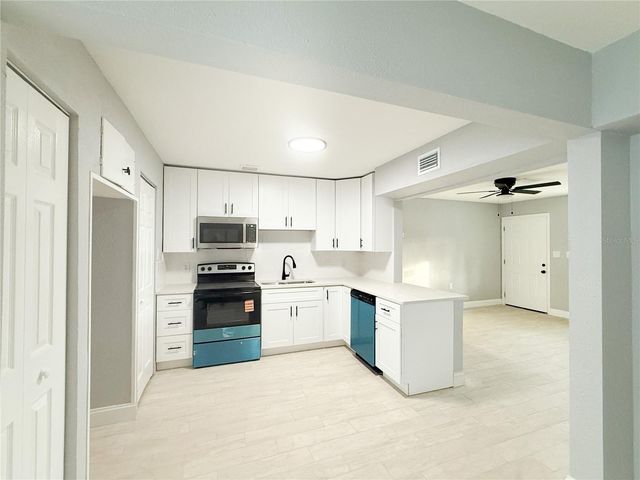 14000 MIRAMAR AVENUE A, Madeira Beach, FL 33708