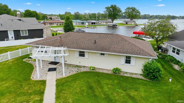 234 EMS B38 Lane, Leesburg, IN 46538