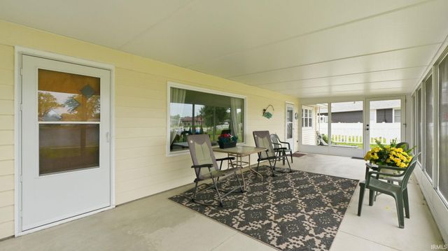 234 EMS B38 Lane, Leesburg, IN 46538