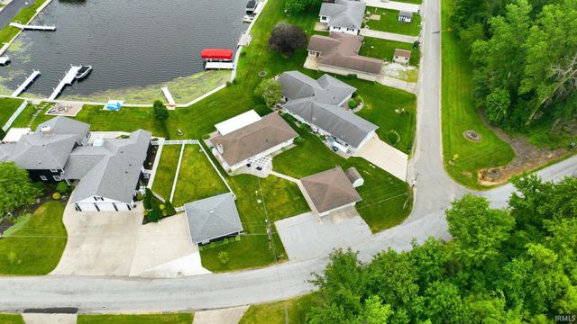 234 EMS B38 Lane, Leesburg, IN 46538