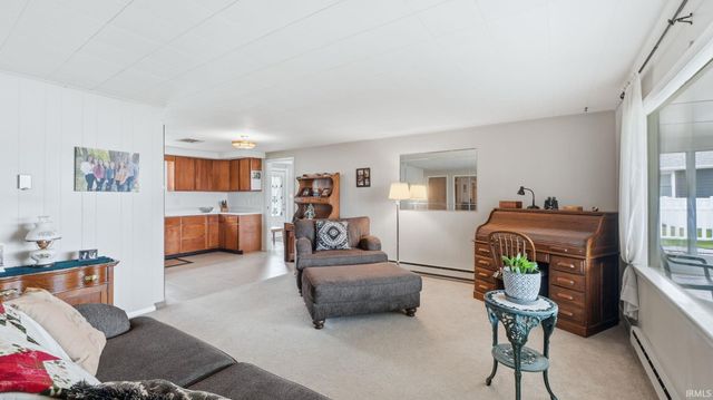 234 EMS B38 Lane, Leesburg, IN 46538
