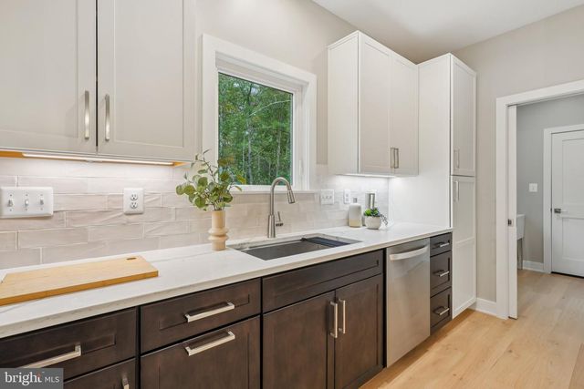 10643 SETTLE SCHOOL RD, Rixeyville, VA 22737