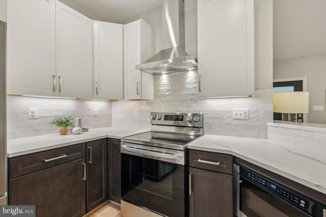 10643 SETTLE SCHOOL RD, Rixeyville, VA 22737