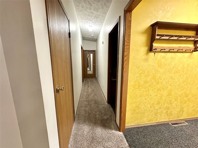 515 Marvin Avenue, Grinnell, IA 50112