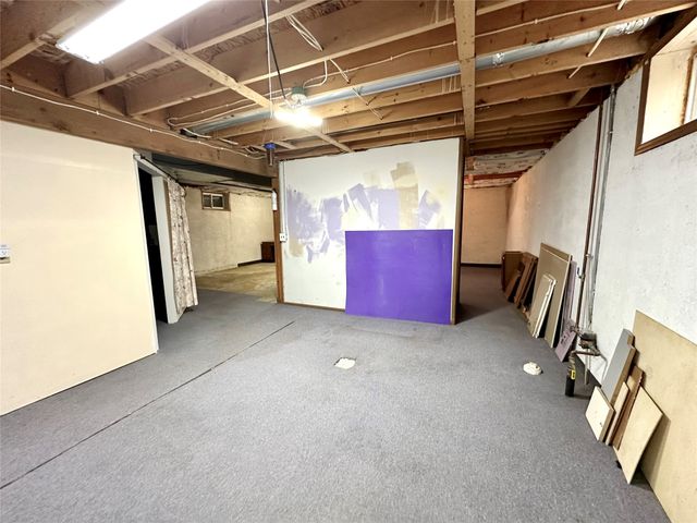 515 Marvin Avenue, Grinnell, IA 50112