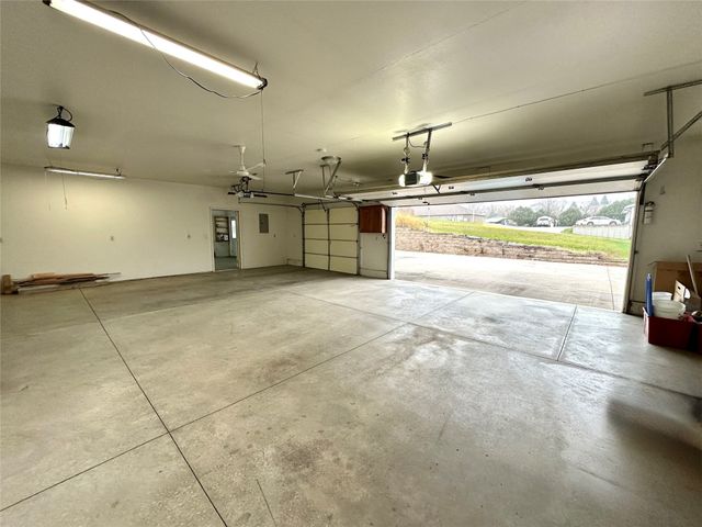 515 Marvin Avenue, Grinnell, IA 50112