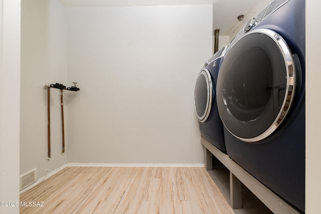 2827 E La Cienega Place, Tucson, AZ 85716