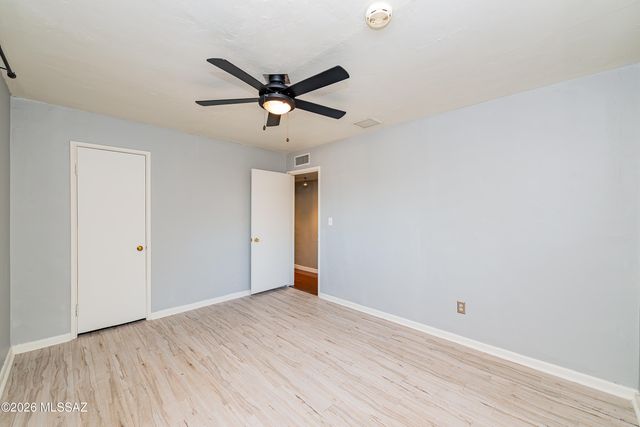 2827 E La Cienega Place, Tucson, AZ 85716