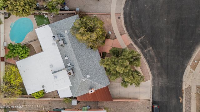 2827 E La Cienega Place, Tucson, AZ 85716